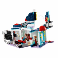 LEGO® Friends 41448 Heartlake City Kino 23 LEGO® Friends 41448 Heartlake City Kino -Kinder Spaß Verkaufsgeschäft LEGO Friends 41448 Heartlake City Kino mit 3 Figuren 09